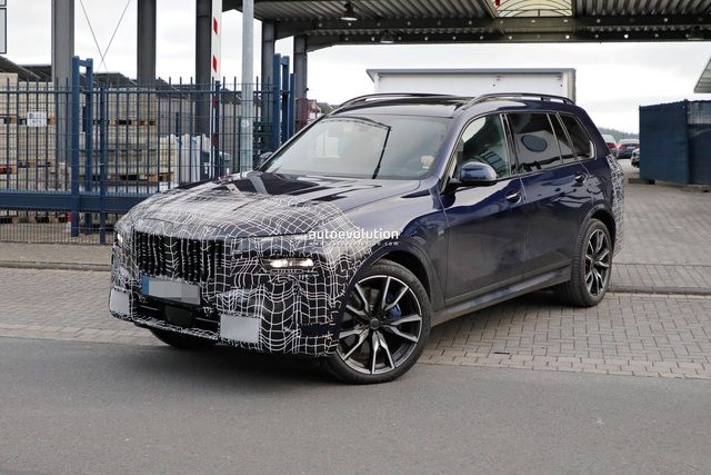 BMW X7 2022: Đèn pha gây tranh cãi giống 7-Series - Ảnh 1