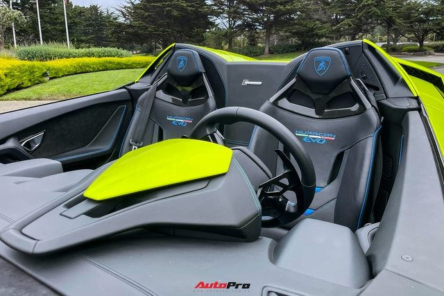 Dàn siêu xe đỉnh cao tại Tuần lễ Siêu xe Monterey 2021: Đa dạng về mẫu mã, hiếm có, đặc biệt, với một chiếc McLaren có màu sơn giống hệt xe của đại gia Hoàng Kim Khánh - Ảnh 15.