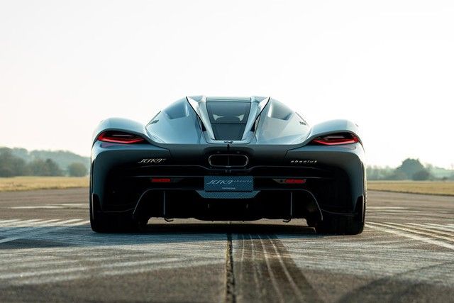 Tập trung vào việc sản xuất siêu xe gia đình, Koenigsegg sẽ ngừng theo đuổi các kỷ lục về tốc độ - Hình 4.