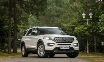 Ford Explorer 2024 - mẫu SUV Mỹ tạo ấn tượng bằng vẻ ngoài mạnh mẽ và imposant