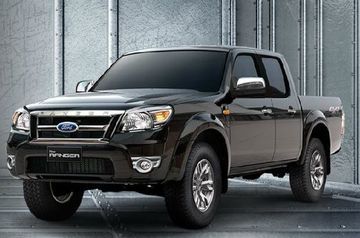 Ngoại hình mạnh mẽ của Ford Ranger 2011 là điểm thu hút của nhiều người Việt.