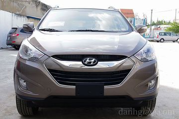 Phiên bản nâng cấp giữa vòng đời của Hyundai Tucson được ra mắt vào cuối năm 2013.