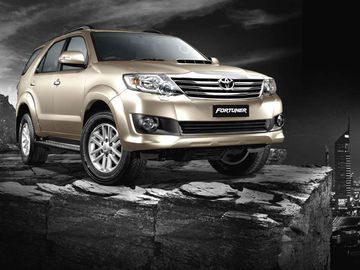 Toyota Fortuner bản nâng cấp 2011