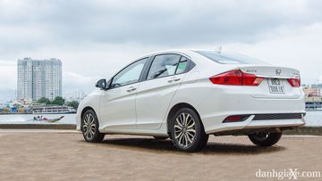 Thiết kế đa chấu của bánh xe hợp kim 16 inch trên Honda City năm 2018