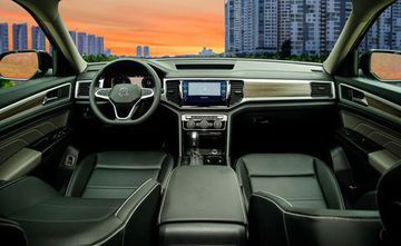 Nhiều tính năng hiện đại được trang bị bên trong Teramont 2021