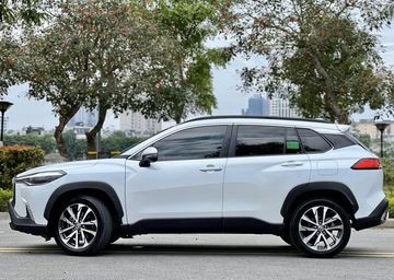 Tổng quan về thân xe Toyota Corolla Cross 2023