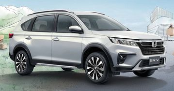 Kích thước tổng thể của Honda BR-V 2024 là 4.490 x 1.780 x 1.685 mm. Chiều dài trục cơ sở là 2.700 mm, khoảng sáng gầm đạt 207 mm.