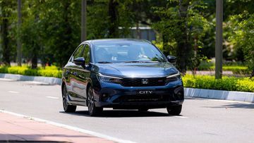 Vô lăng của Honda City 2023 vẫn được trang bị hệ thống trợ lực lái điện (EPS)