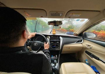 Cách nhận biết xe thủy kích chính xác nhất là thử lái để cảm nhận về chiếc xe.