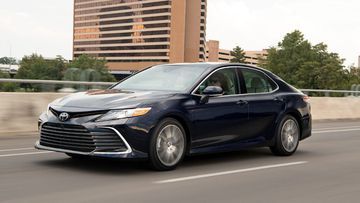 Toyota Camry Trong Top 20 Đầu Năm.