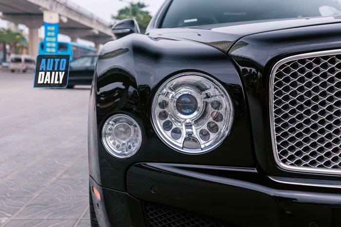 Bentley Mulsanne duy nhất tại Việt Nam đang được bán, giá phải chăng bằng S 450 Maybach mới bentley-mulsanne-le-mans-Mytour-6.JPG