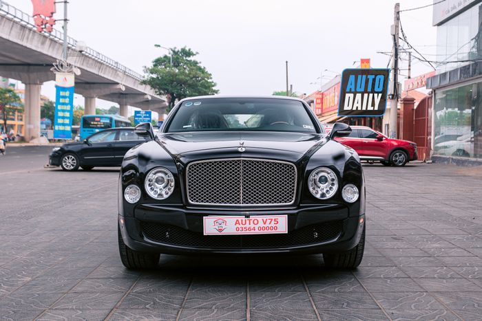 Bentley Mulsanne duy nhất tại Việt Nam đang rao bán, giá hấp dẫn ngang S 450 Maybach mới bentley-mulsanne-le-mans-Mytour-3.JPG