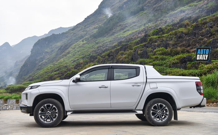 Đánh giá Mitsubishi Triton 2020 có giá 865 triệu đồng t15.jpg