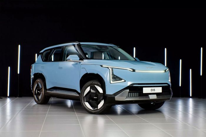 Khám phá từ mọi góc độ của Kia EV5 2025 kia-ev5-1.jpg