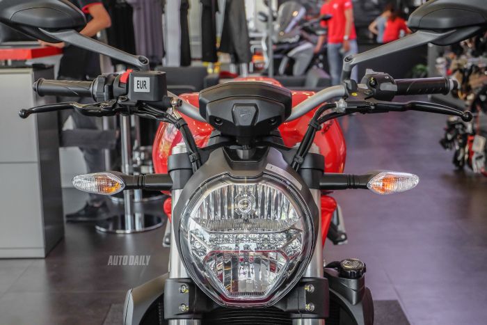 Ducati Monster 821 Stealth: Sự đổi mới như thế nào so với phiên bản gốc? ducati-monster-821-21.jpg