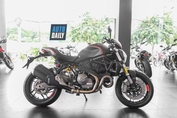 Ducati Monster 821 Stealth: Sự đổi mới như thế nào so với phiên bản gốc? ducati-monster-821-stealth-7.jpg