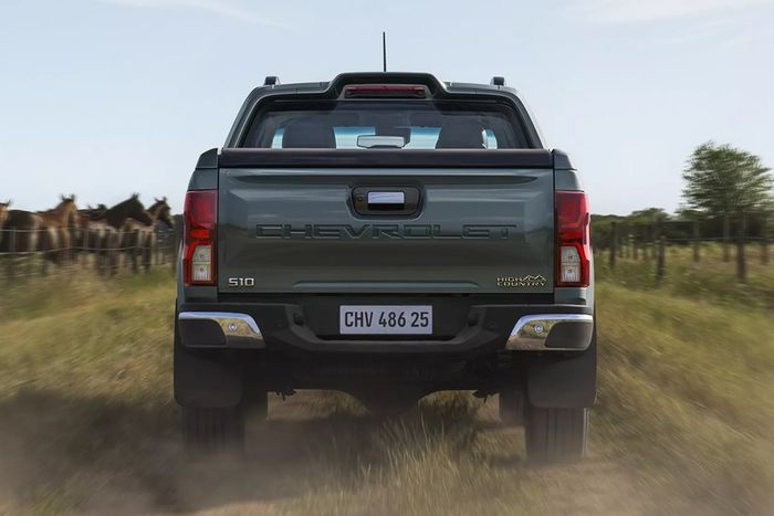 Chevrolet Colorado 2025 facelift chính thức ra mắt với thiết kế mới, động cơ diesel 2.8 turbo mạnh mẽ hơn chevrolet-colorado-2025-6.jpg