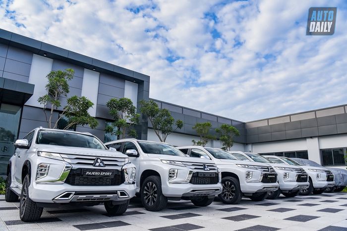 Tháng 4/2024: Cơ hội sở hữu xe Mitsubishi với nhiều ưu đãi đặc biệt. Chi tiết Mitsubishi Pajero Sport 2020: SUV 7 chỗ trang bị công nghệ hiện đại, là đối thủ của Toyota Fortuner.