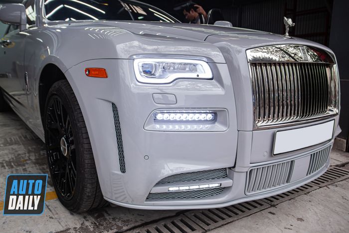 Xem gần chiếc Rolls-Royce Ghost độ Mansory độc nhất tại Việt Nam, chi phí độ riêng lên đến hơn 700 triệu ghost-mansory-Mytour-4.JPG