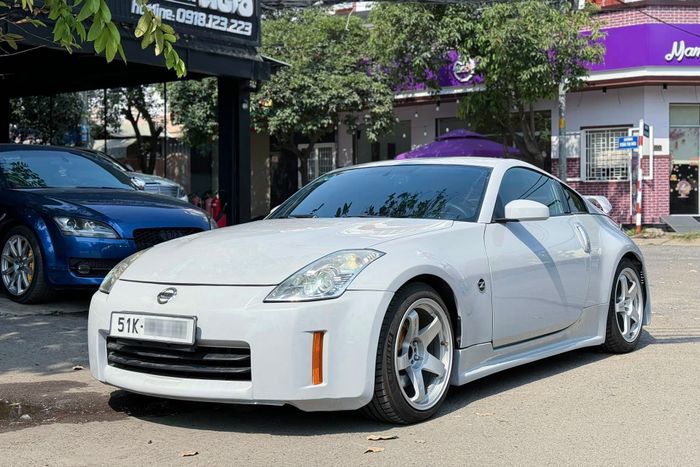 Chiếc xe thể thao Nissan 350Z đã về tới tay ông Đặng Lê Nguyên Vũ, với giá gần 1 tỷ đồng nissan-350z-Mytour-5.jpg