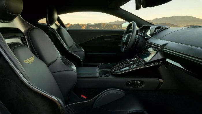 Aston Martin Vantage 2025 ra mắt với động cơ V8 mạnh mẽ, sản sinh 656 mã lực, hình ảnh: 2025-aston-martin-vantage-13-1536x864.webp