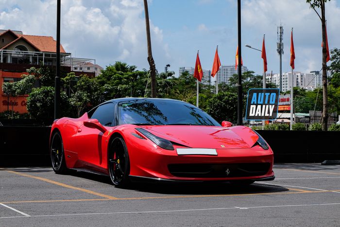 Đại gia An Giang mua siêu xe Ferrari 458 Italia với giá trị hơn 7 tỷ đồng