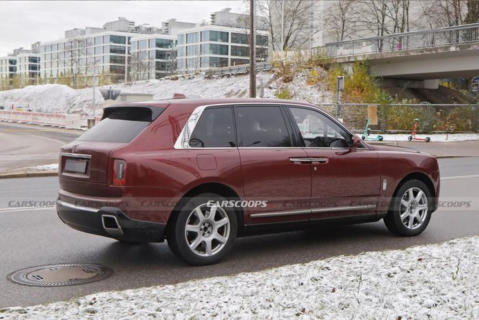 Bản Nâng Cấp Rolls-Royce Cullinan 2024 Lộ Diện, Với Những Thay Đổi Độc Đáo cullinan-facelift-Mytour-7.jpg