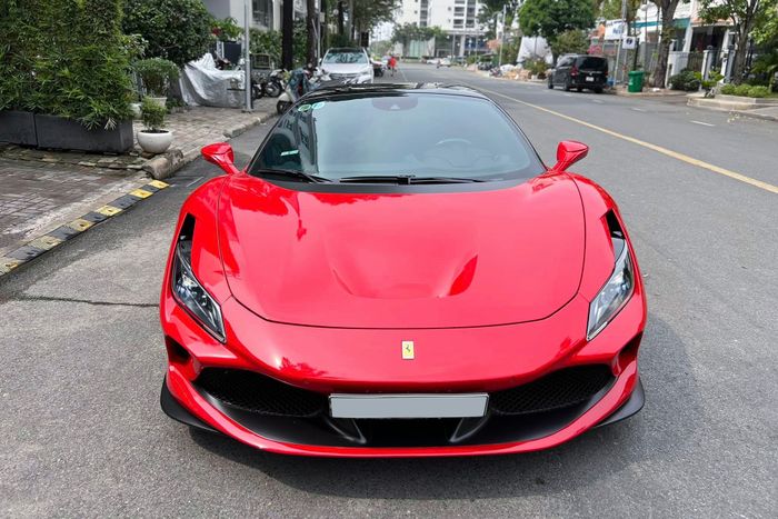 Ngạc nhiên trước giá bán trước đây của chiếc Ferrari F8 của Minh Nhựa, không kém cạnh xe mới sau 4 năm ferrari-f8-cu-Mytour-5.jpg