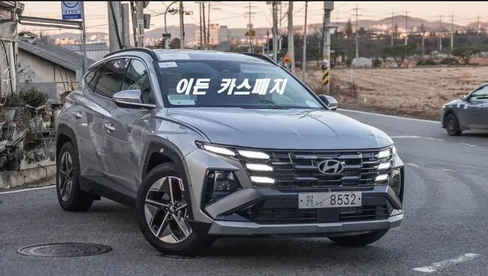 Hyundai Tucson 2024: Vẫn tiếp tục khẳng định vị thế ấn tượng nhưng vẫn đối mặt với sự cạnh tranh từ CX-5 hyundai-tucson-2024-Mytour-7.jpg