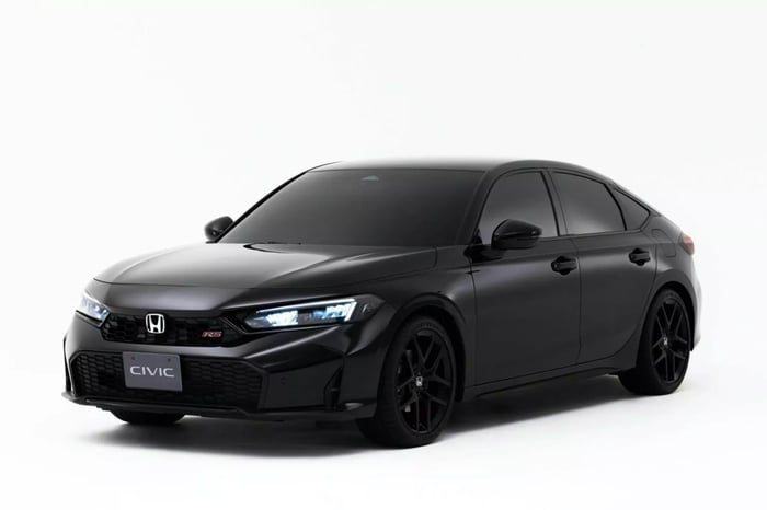 Honda Civic RS 2024 ra mắt với diện mạo hầm hố, trang bị hộp số sàn 2024-honda-civic-rs-prototype-1-1536x1024.webp