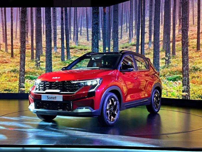 Kia Sonet Facelift 2024 ra mắt với loạt tính năng dẫn đầu trong phân khúc 2024-kia-sonet-8-edited.webp