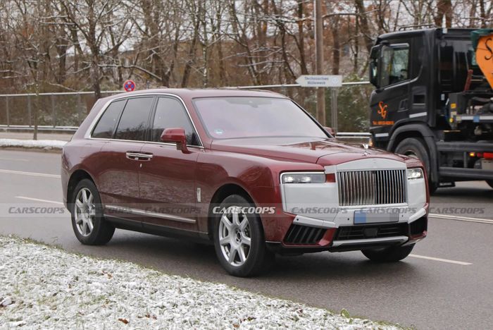 Bản Nâng Cấp Rolls-Royce Cullinan 2024 Lộ Diện, Với Những Thay Đổi Đáng Chú Ý cullinan-facelift-Mytour-1.jpg