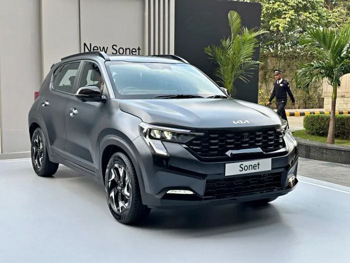 Kia Sonet Facelift 2024 ra mắt với chuỗi tính năng hàng đầu trong phân khúc 2024-kia-sonet-2-edited.webp