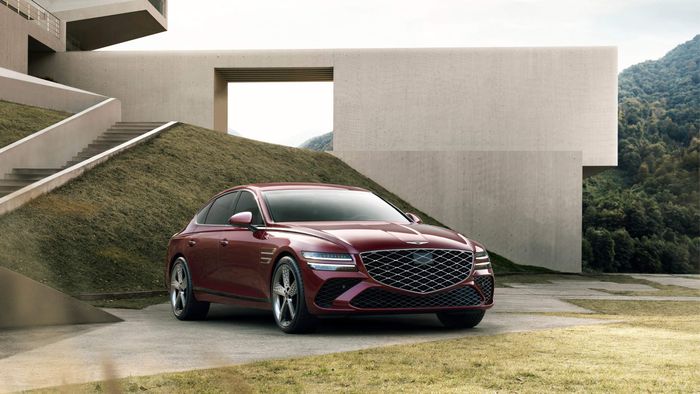 Genesis G80 Facelift 2025: Thiết kế bóng bẩy, động cơ mạnh mẽ 2025-genesis-g80-facelift-launched-in-south-korea-with-25l-turbo-i4-and-35l-turbo-v6-7.jpg