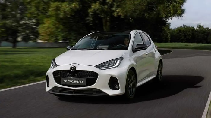 Mazda2 Hybrid 2024 chính thức ra mắt: Đổi mới thiết kế, nâng cấp công nghệ 2024-mazda2-hybrid.webp