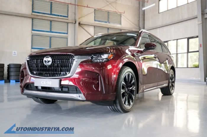 Mazda CX-90 2024 chính thức ra mắt tại Philippines, với giá từ 1,58 tỷ đồng