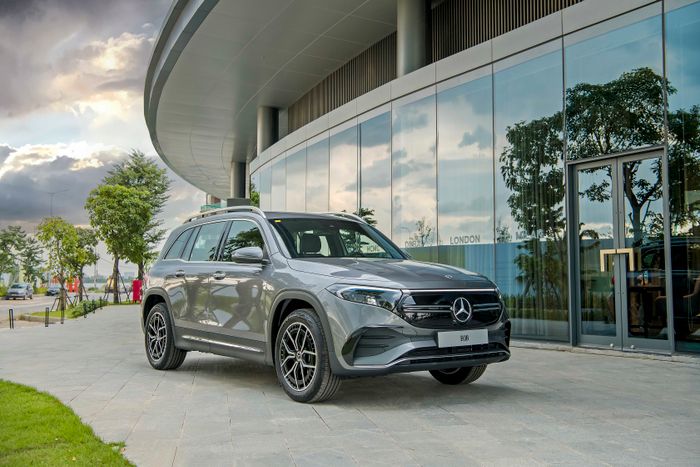 Thông tin chi tiết về Mercedes-Benz EQB 250 – Xe SUV điện hạng sang nhỏ gọn, giá từ 2,289 tỷ mercedes-benz-eqb-34-1.jpg