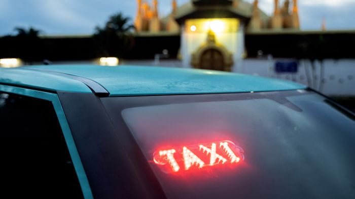 Thảo luận ngay về sự xuất hiện của dàn taxi điện Xanh SM sắp ra mắt tại Lào