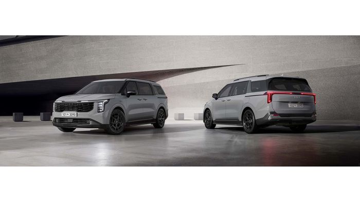 Kia Carnival 2024 lộ diện với hệ thống đèn mới và đuôi xe mượt mà hơn trong hình ảnh 2025-kia-carnival-south-korea-1.jpg