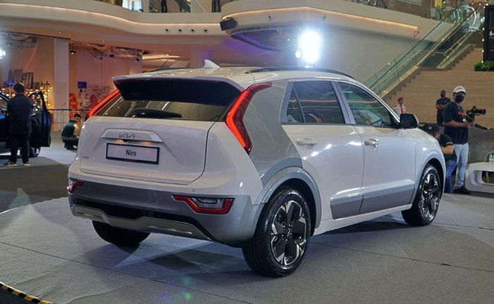 Kia Niro 2023 chính thức ra mắt tại Malaysia, có giá từ 1,3 tỷ đồng kia-niro-ev-2.jpg