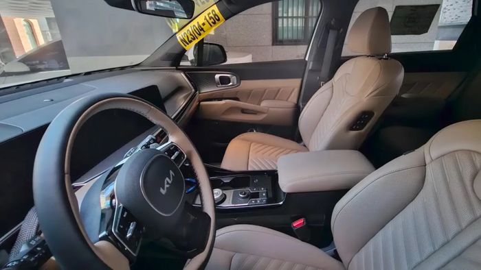 Hình ảnh thực tế về nội thất của Kia Sorento năm 2024 sorento-2024-05.jpg