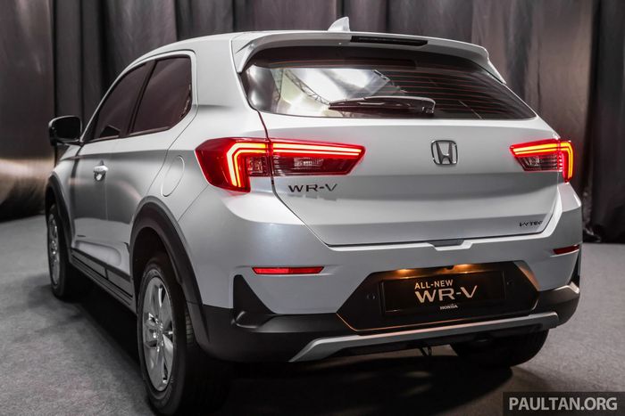 Honda WR-V đã chính thức ra mắt tại Malaysia, có giá từ 458 triệu đồng và được trang bị công nghệ Honda Sensing.