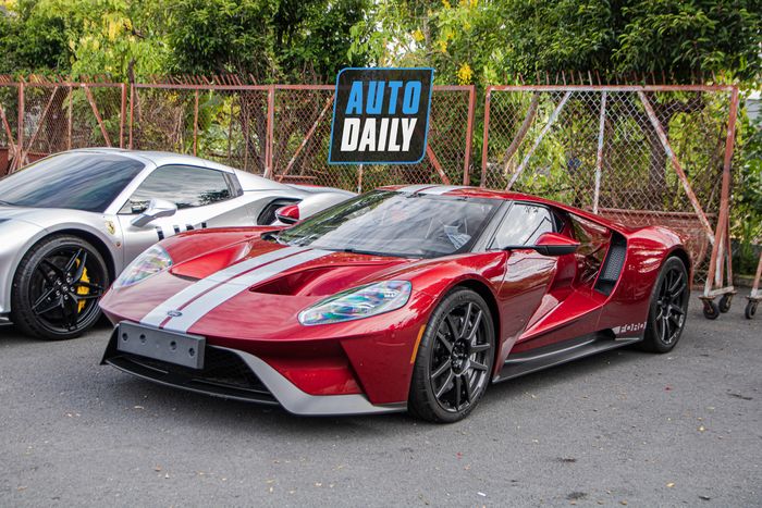 Chiếc Ford GT thứ ba cập bến Việt Nam, có sự khác biệt so với hai chiếc của ông Đặng Lê Nguyên Vũ