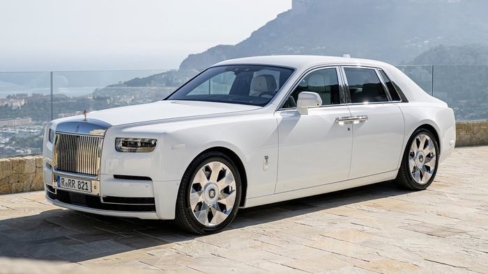 Rolls-Royce Phantom VIII Series II xuất hiện tại Hà Nội, giá bán vẫn được giữ bí mật phantom-8-series-ii-Mytour-7.jpg