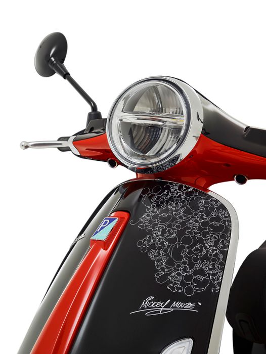 Vespa giới thiệu dòng xe đặc biệt kỷ niệm Disney Mickey Mouse 04-disney-mickey-mouse-edition-by-vespa.jpg