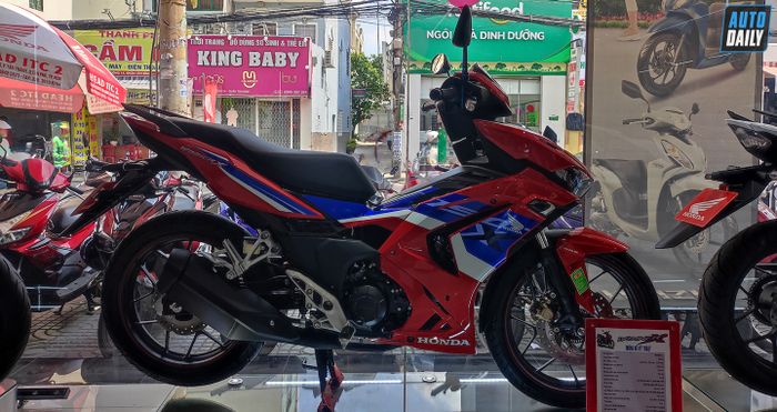 Honda Winner X được bán thấp hơn giá đề xuất hàng chục triệu đồng Honda Winner X (3).jpg