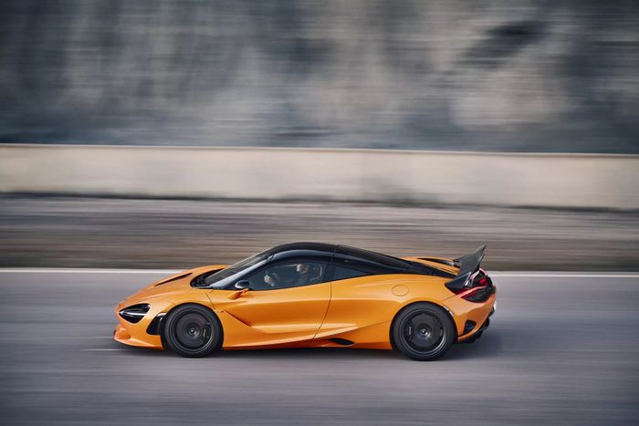 McLaren 750S ra mắt với hiệu năng và giá bán tăng mclaren-750s-Mytour-2.jpg