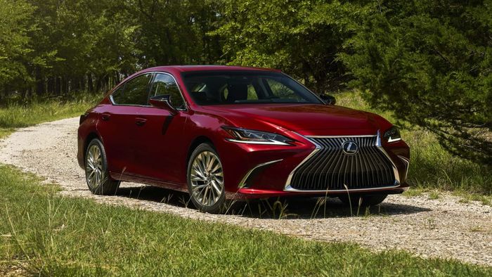 Lexus ES 2024 cải tiến công nghệ, giá khởi điểm từ 43.190 USD 2024-lexus-es-2.jpg