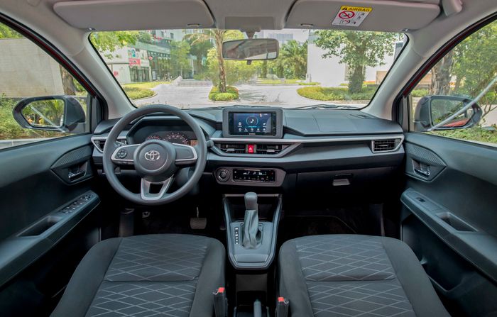 Toyota Wigo 2023 chốt giá từ 360 triệu đồng