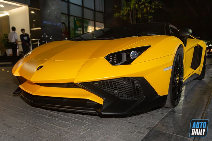 Lamborghini Aventador SV Roadster xuất hiện tại Hà Nội sau một năm ở phương Nam aventador-sv-Mytour-4.JPG